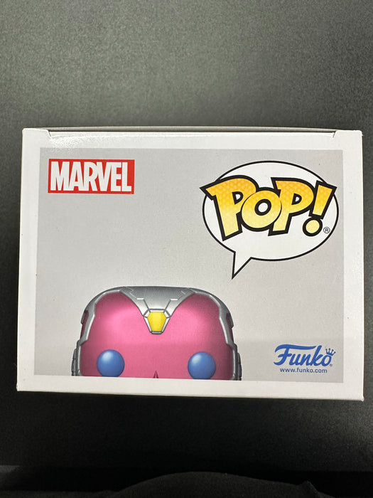 ***Signed***Civil War: Vision #1142 Amazon Exclusive Funko Pop! Marvel Studios Captain America Civil War